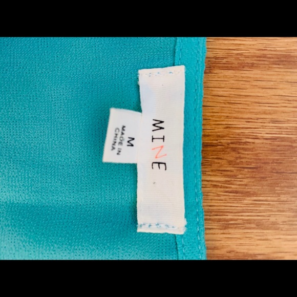 Light blue Mine crop top with tassels - Picture 2 of 3